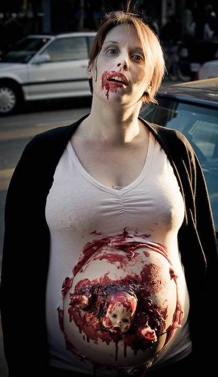 Pregnant-Zombie2