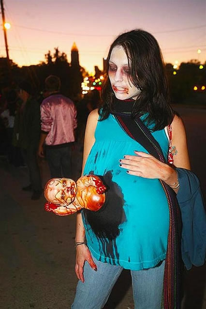 Pregnant-Zombie4