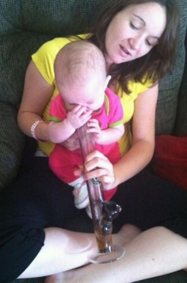 WTF-Mom-Fails20- baby bong marijuana bad mother parenting day