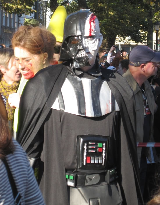 “May The Zombie Force Be With You.” Horrific, Zombie Star Wars Cosplay